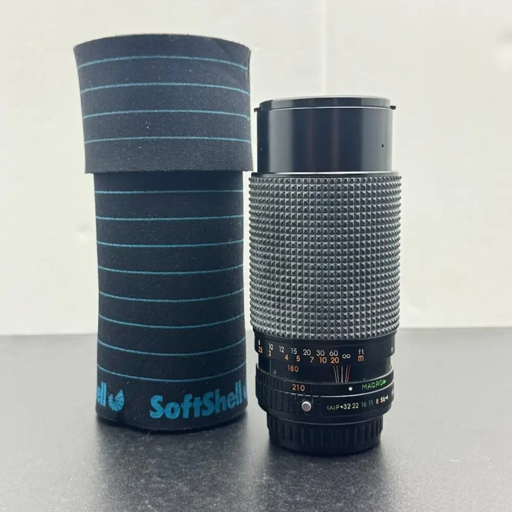 Auto Zoom Multicoated 70-210mm 1:4.0 Lens Sears Model 202 Korea